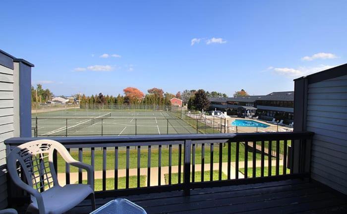 Nautical Mile Resort Wells Esterno foto