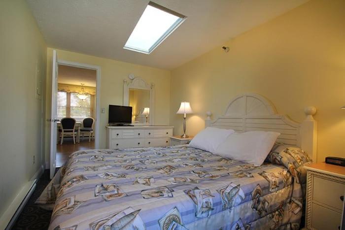 Nautical Mile Resort Wells Esterno foto