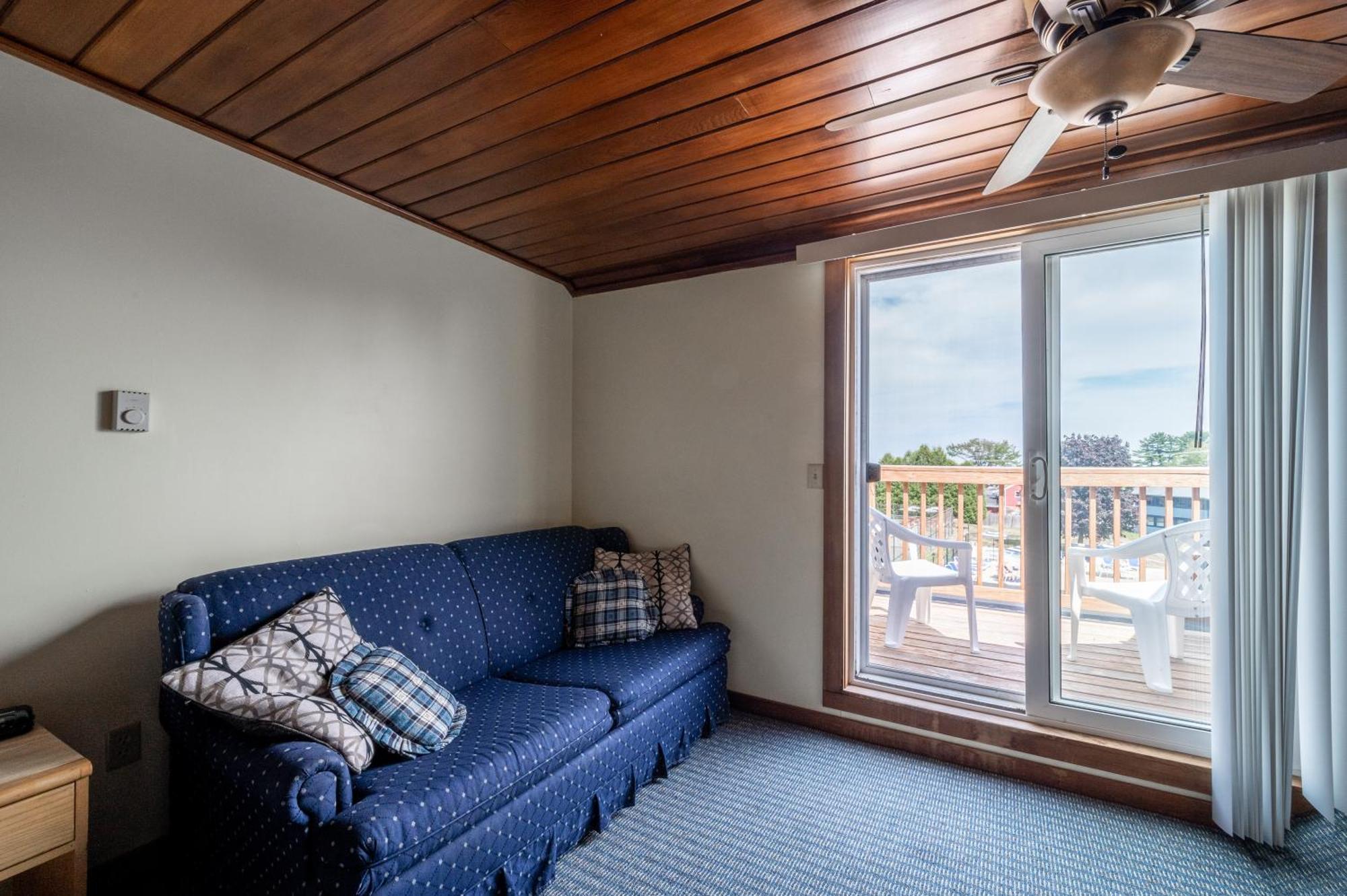 Nautical Mile Resort Wells Esterno foto